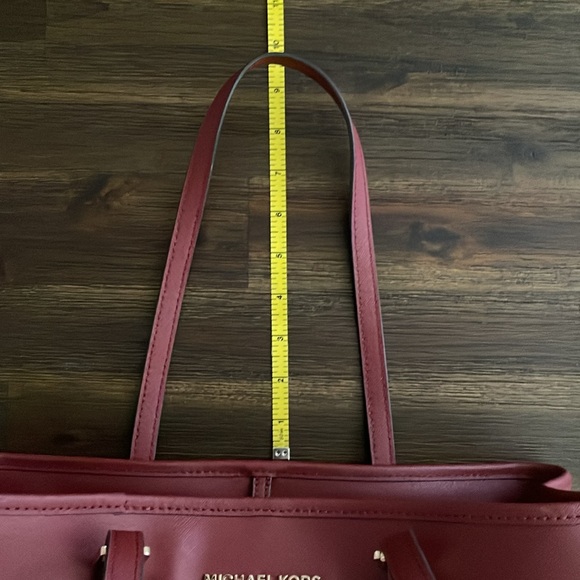 Michael Kors Burgundy Saffiano Leather Open Top Shoulder Tote Bag - Picture 11 of 12